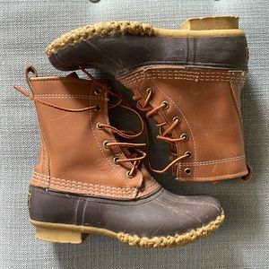 L.L. Bean kids “bean boots” Size 2 GUC